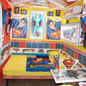 Superman Point Airport Catane
